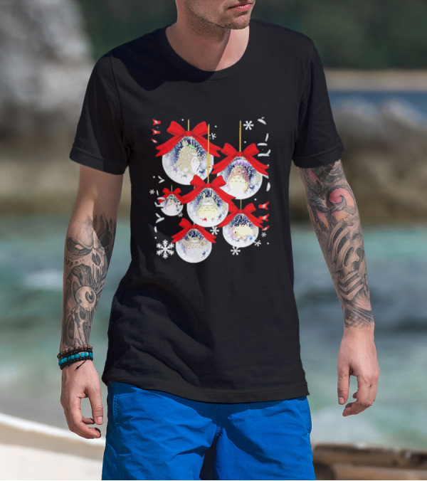Totoro Chibi Christmas Ornaments With Snowflakes And Red Bows T-Shirt