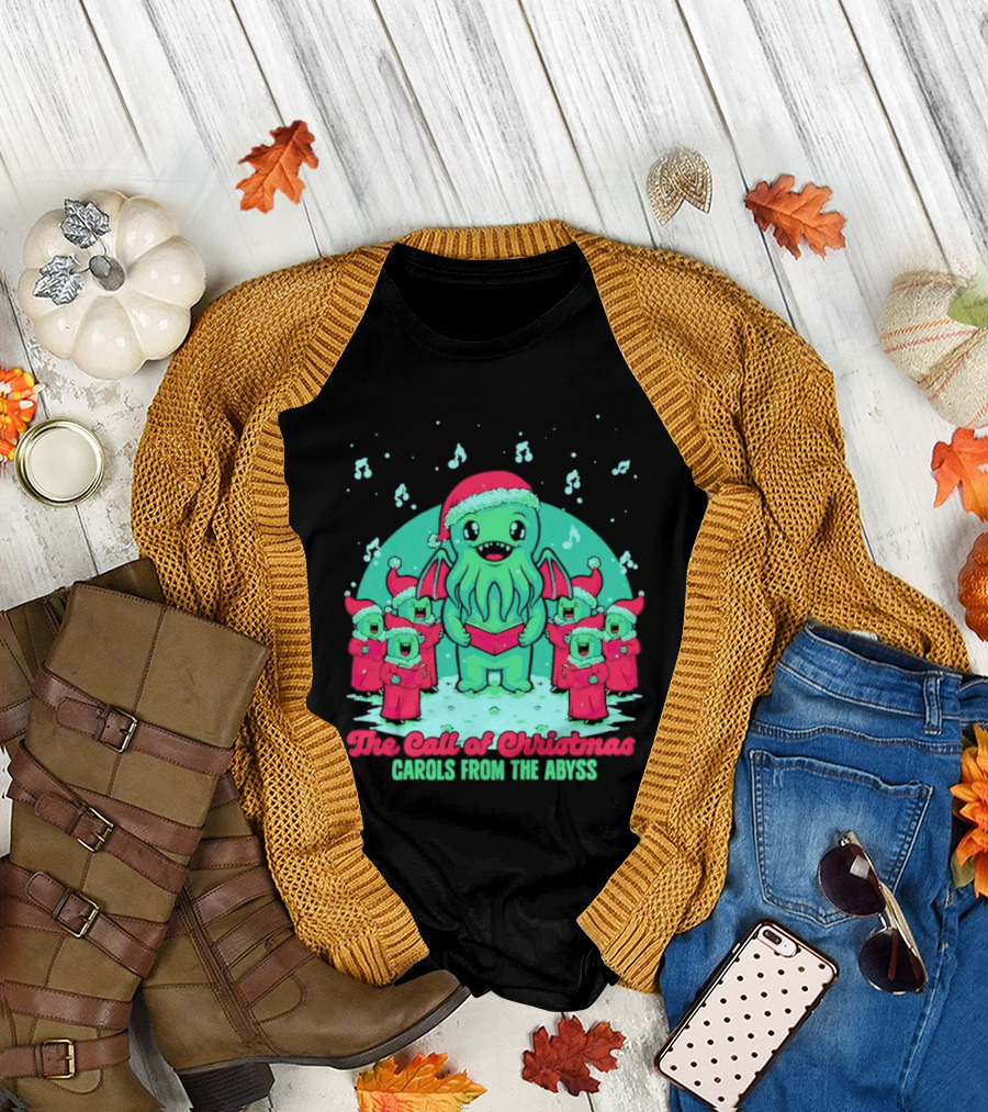 Santa Cthulhu The Call of Christmas Carols From the Abyss T-Shirt