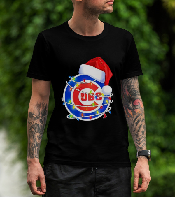 Chicago Cubs Festive Christmas Lights With Santa Hat T-Shirt