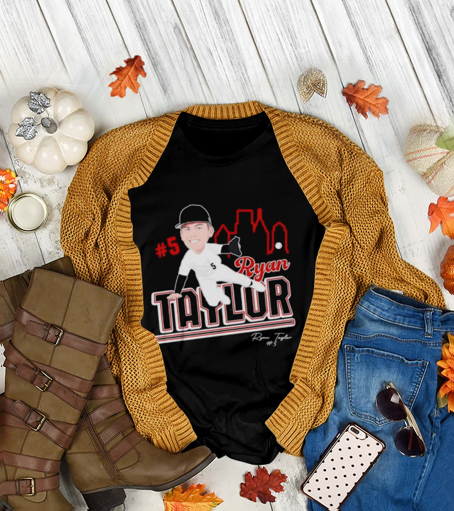 Ryan Taylor #5 Baseball Player Illustration Skyline T-Shirt