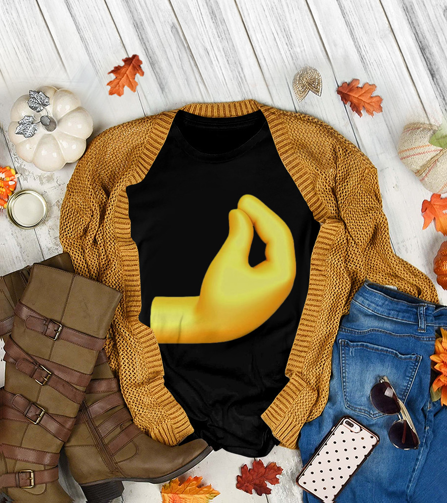 Tommy DeVito Che Vuoi Italian Hand Gesture Emoji T-Shirt