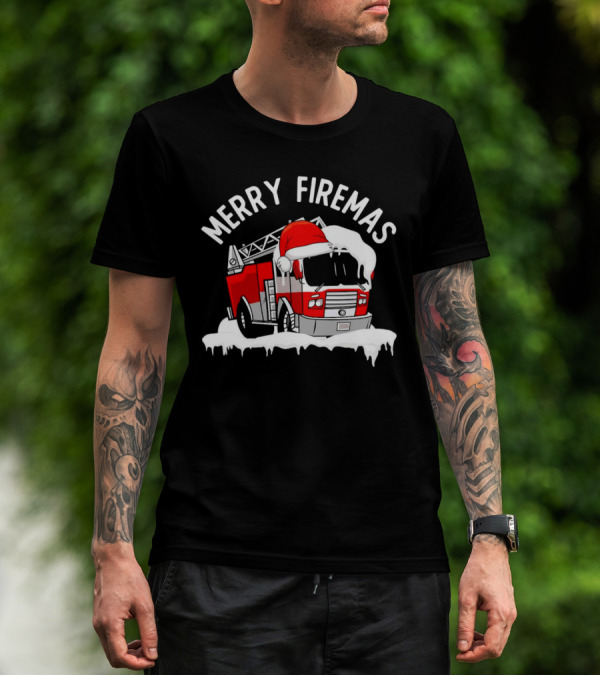Merry Firemas Fire Truck Santa Hat Christmas T-Shirt