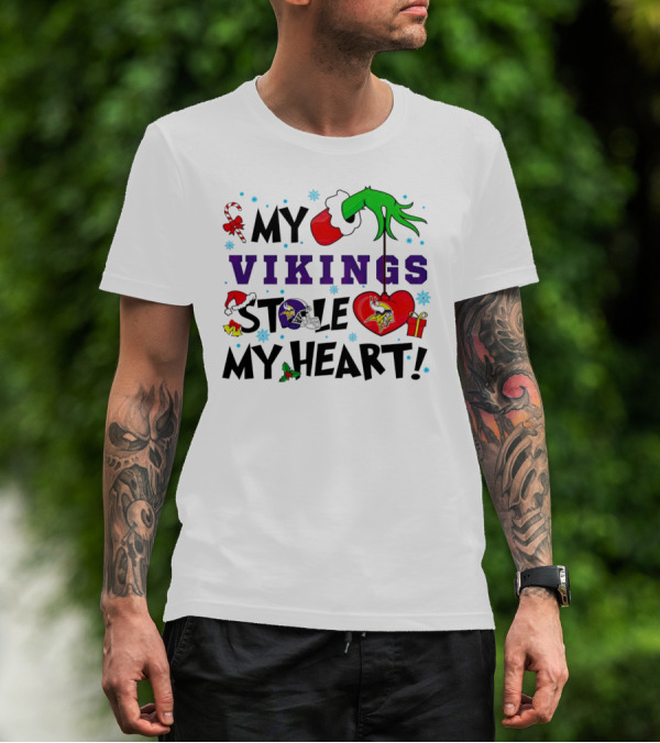 Grinch Hand Holding Heart My Vikings Stole My Heart Christmas T-Shirt