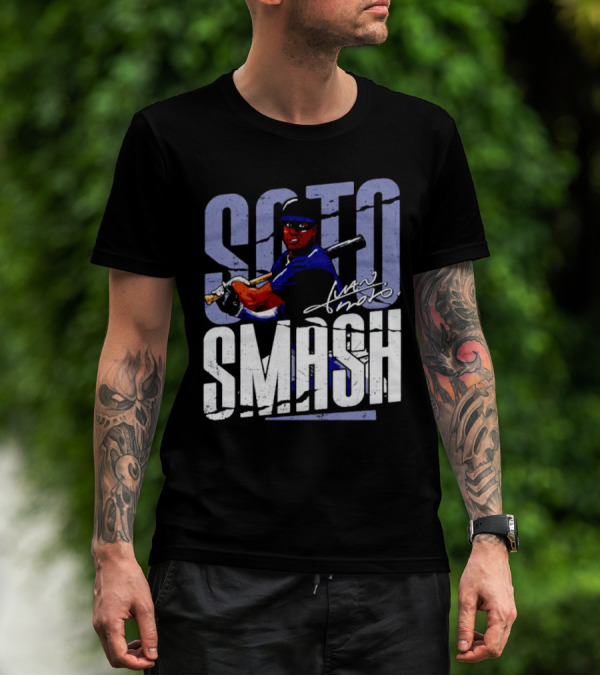 Soto Smash Juan Soto Cartoon Signature T-Shirt