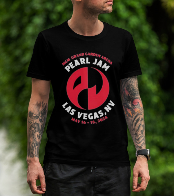 MGM Grand Garden Arena Pearl Jam Las Vegas NV May 16-18 T-Shirt