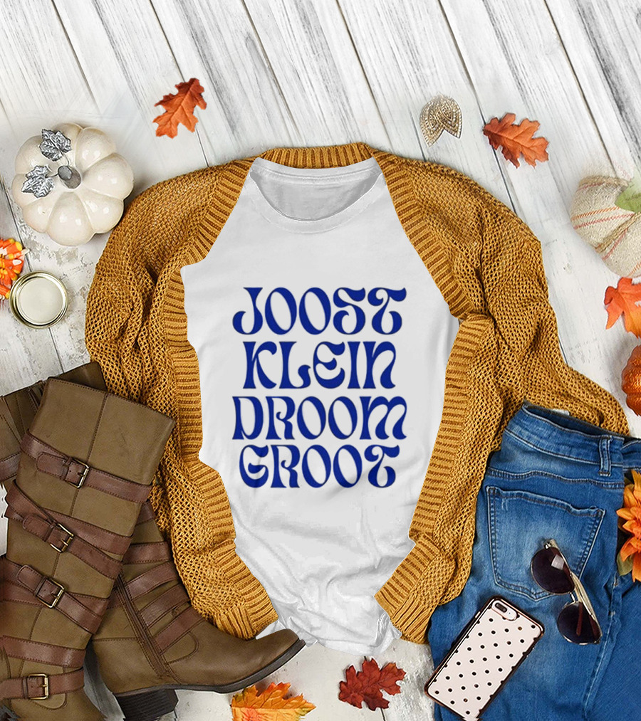 Joost Klein Droom Groot Retro Bold Blue Typography T-Shirt