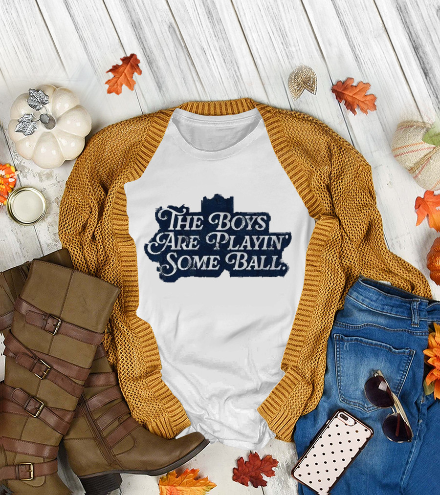 The Boys Are Playin’ Some Ball Vintage Style Retro Look T-Shirt