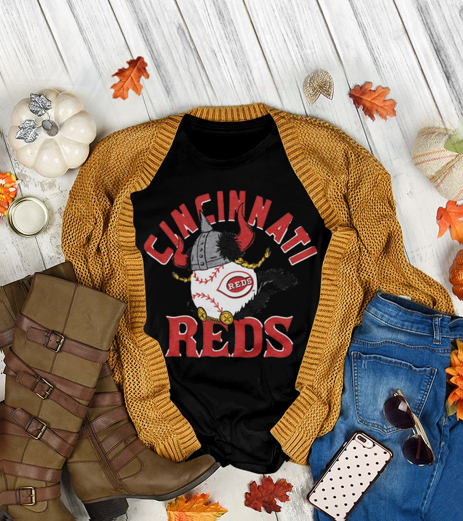 Cincinnati Reds Viking Baseball Helmet and Horns T-Shirt