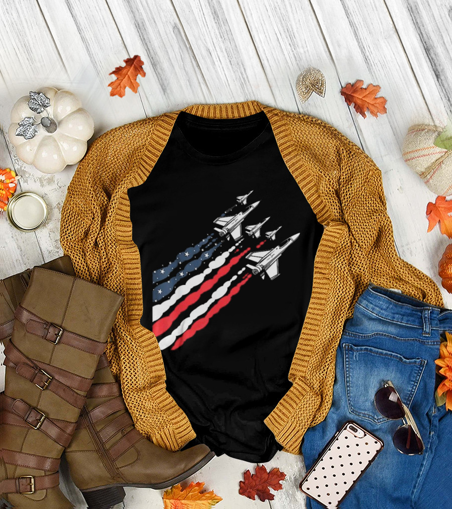 Vintage Patriotic Fighter Jet Airplane with American Flag Trail T-Shirt