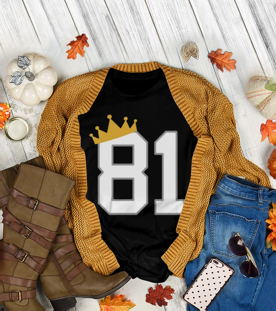 Luis Gil 81 King Iconic Number T-Shirt