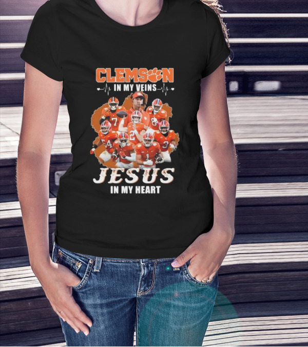 Clemson In My Veins Jesus In My Heart Football Team Collage T-Shirt