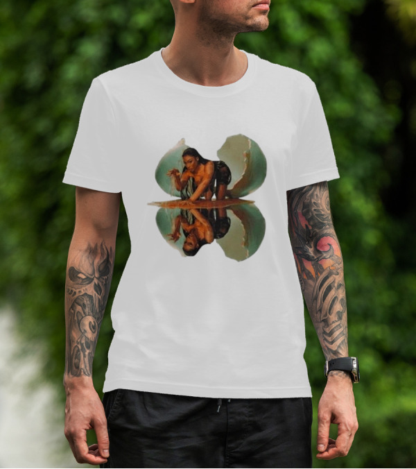 Megantheestallion Megan Sand Hatching Reflection Image T-Shirt