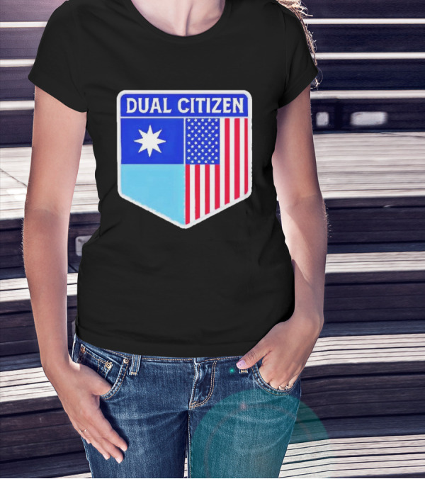 Dual Citizen Of Minnesota And USA Flag Badge T-Shirt