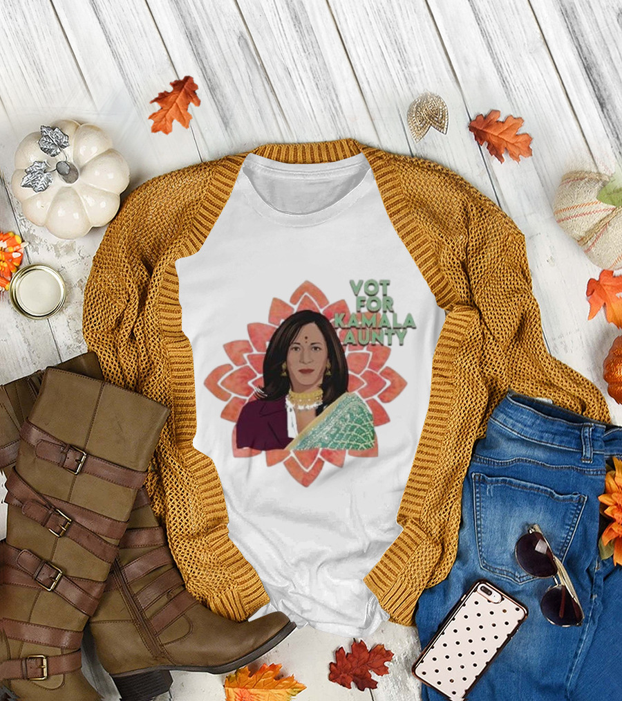 Vote For Kamala Aunty Lotus Sari Potus T-Shirt