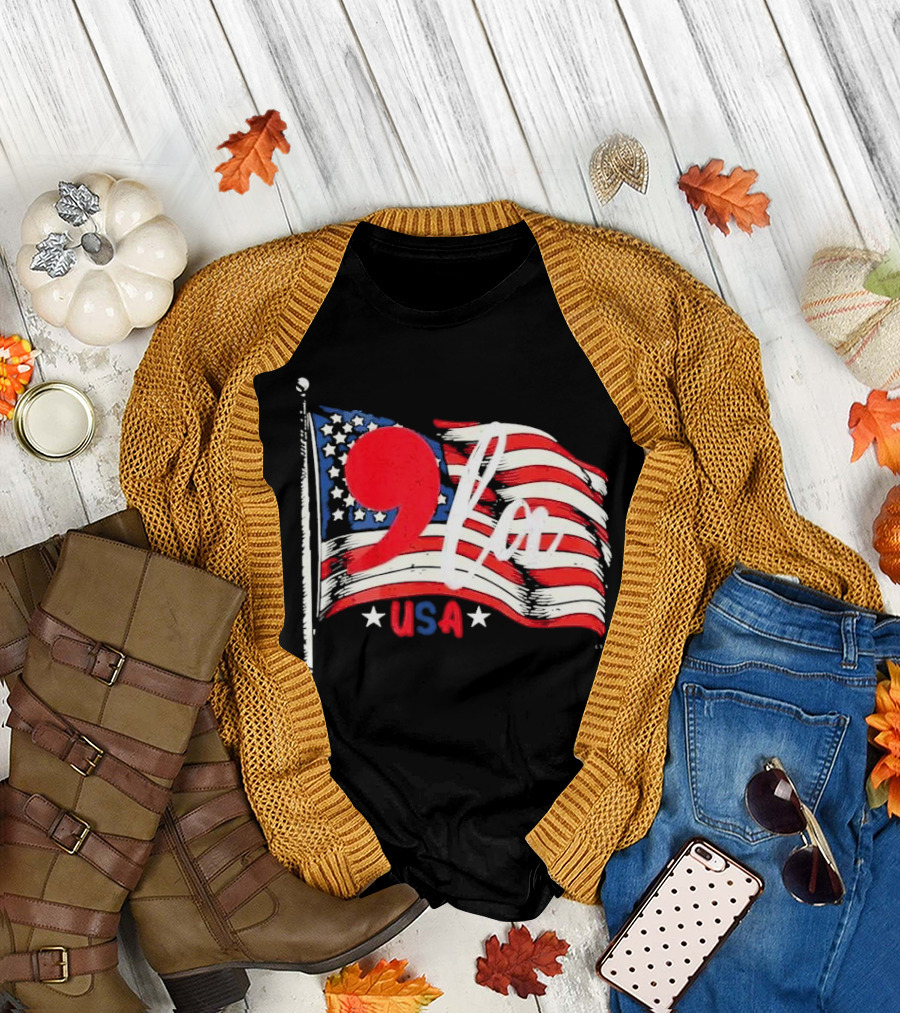 Comma La Kamala Harris For President 2024 USA Flag T-Shirt