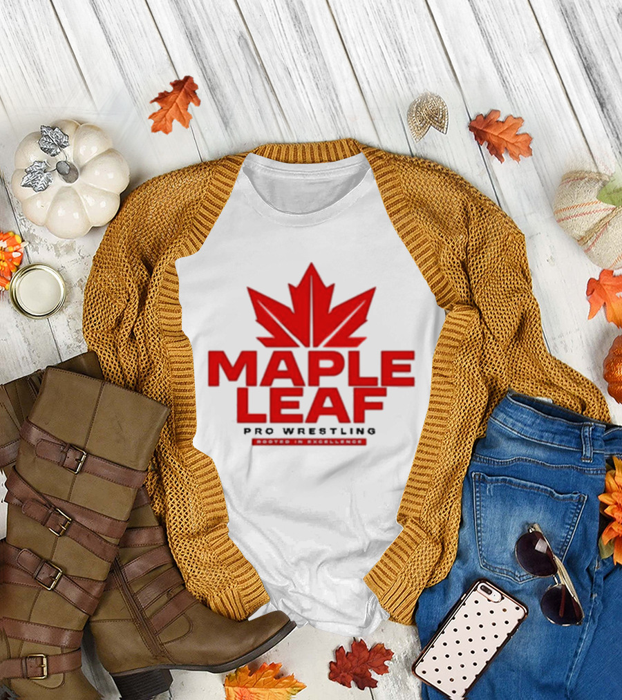 Maple Leaf Pro Wrestling Canada Maple Leaf Retro Sports Entertainment T-Shirt