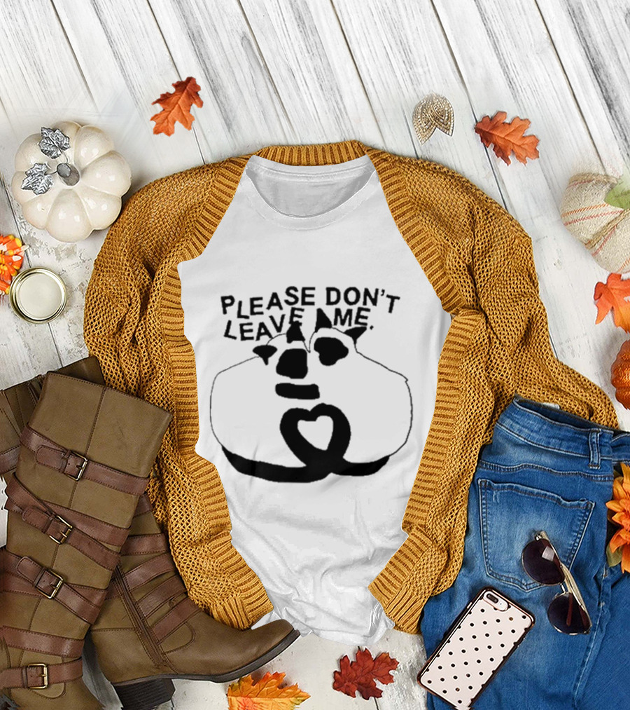 Please Don’t Leave Me Sad Cartoon Cat with Heart Shape T-Shirt