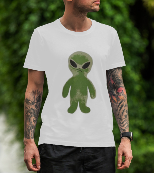 The8 Hoodhood Alien Overfit Half Green Character T-Shirt