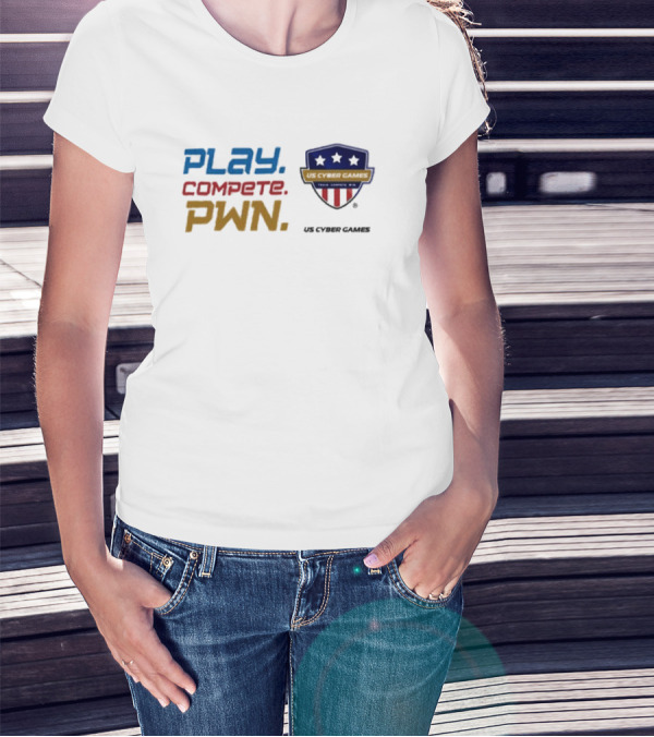 US Cyber Games Play Compete Pwn Stars And Stripes Emblem T-Shirt