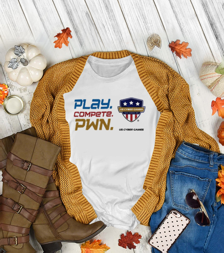 US Cyber Games Play Compete Pwn Stars and Stripes Emblem T-Shirt
