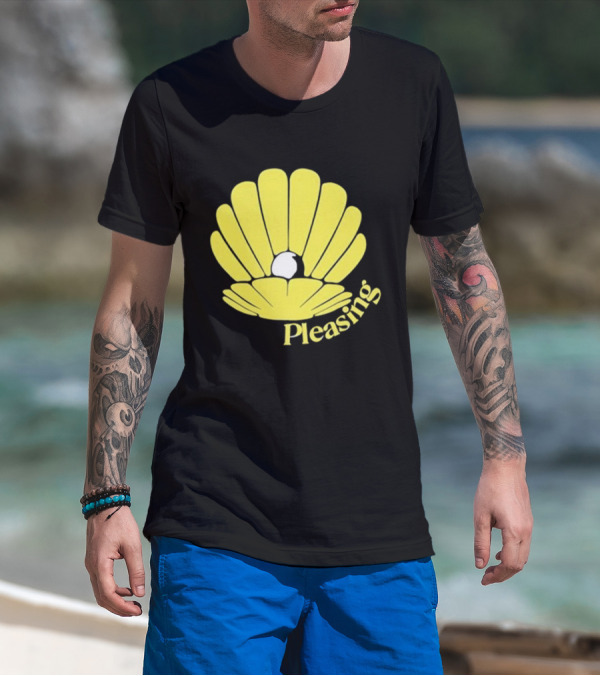 Pleasing Clam Yellow Shell With Pearl T-Shirt