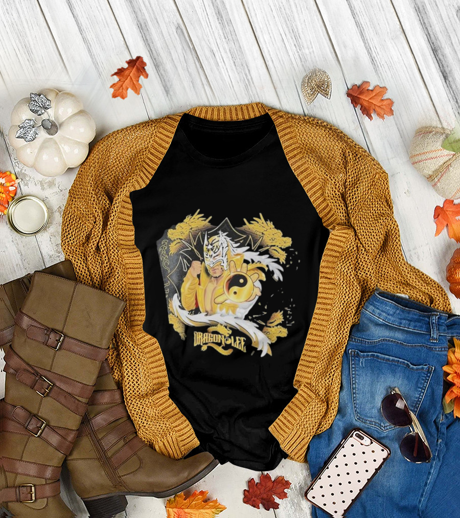 Dragon Lee Superstar Masked Wrestler Yin Yang Golden Dragon T-Shirt