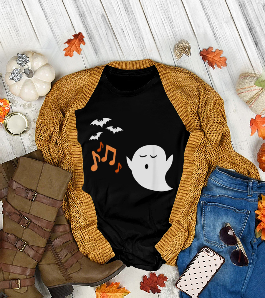 Ghost Singing with Music Notes and Bats Halloween T-Shirt