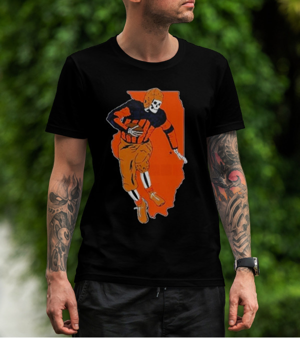 Il Football Pocket Skeleton Player Over Illinois Map T-Shirt