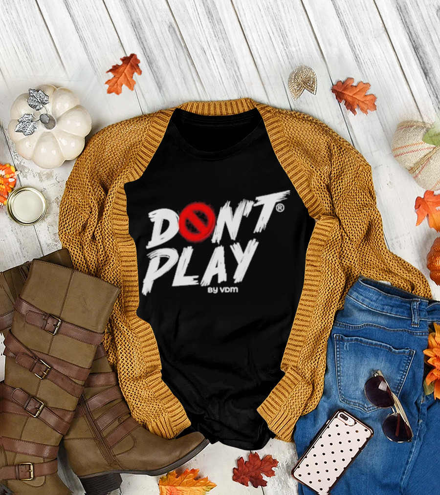 Martins Vincent Otse Don't Play VDM Red Circle T-Shirt
