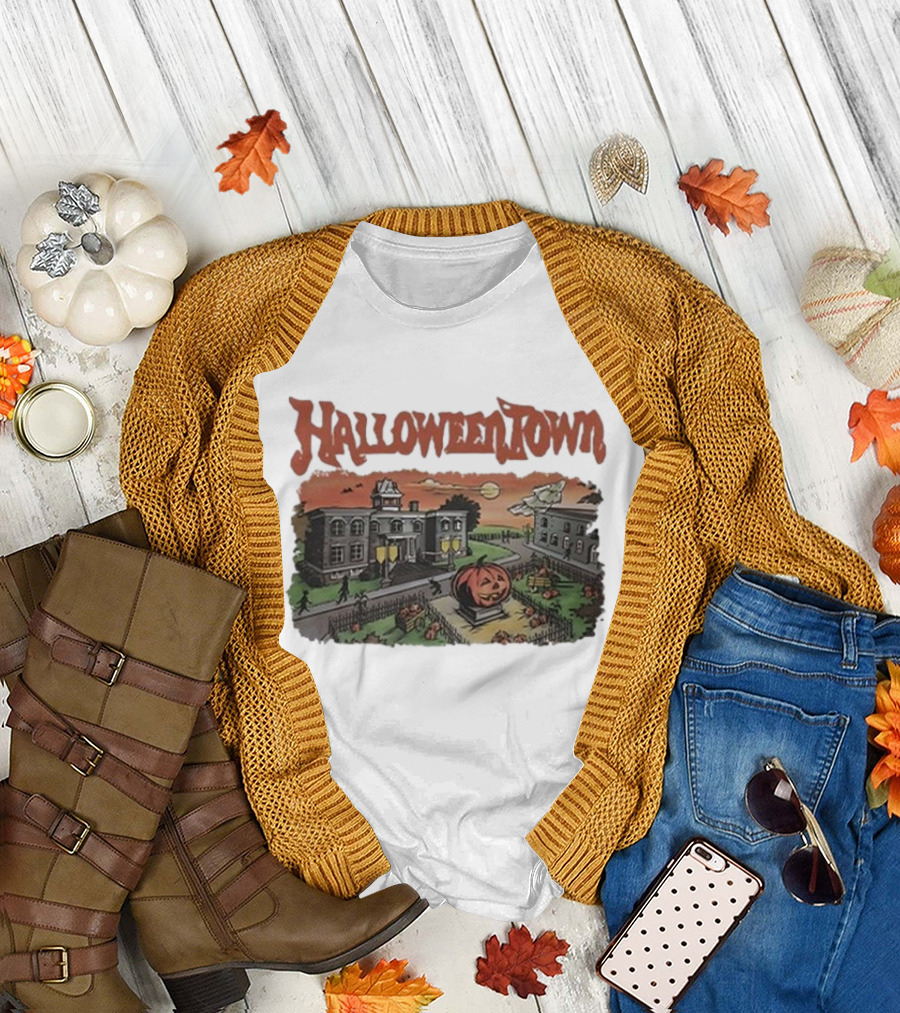 Halloweentown 1998 Haunted Village Scene T-Shirt