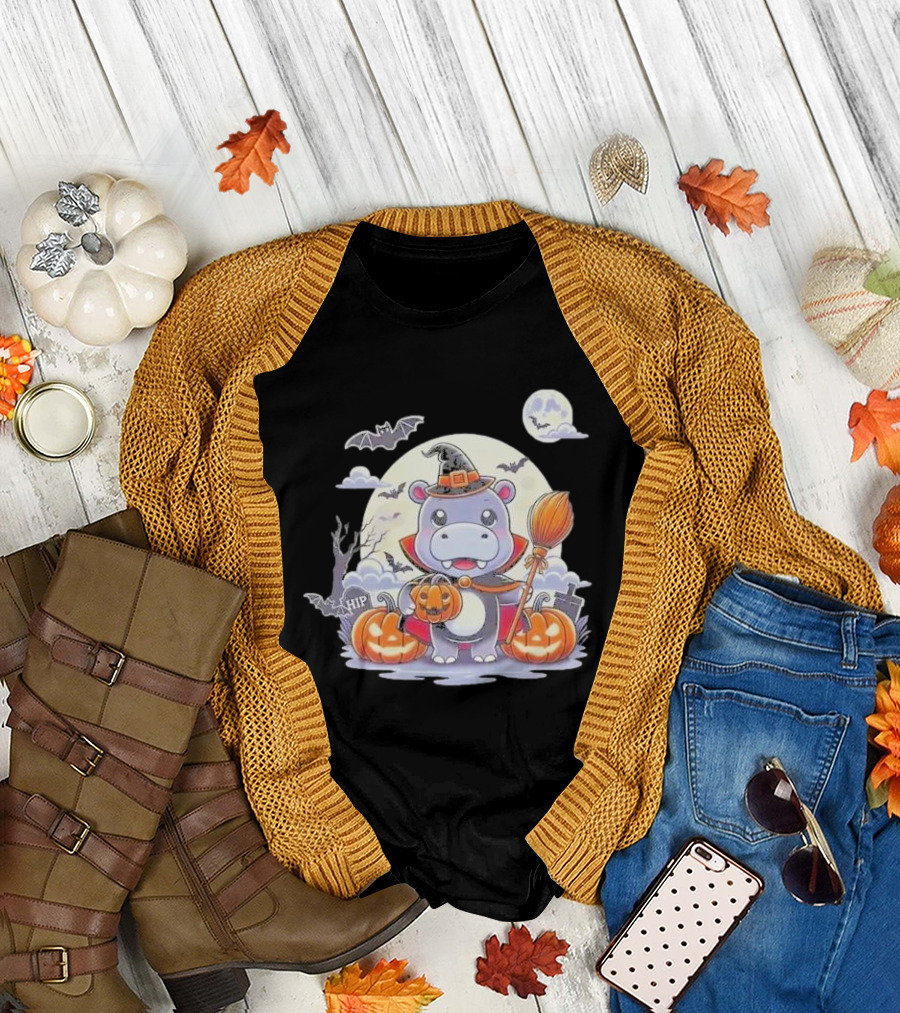 Moo Deng Halloween Hippo Witch Broom Pumpkins T-Shirt