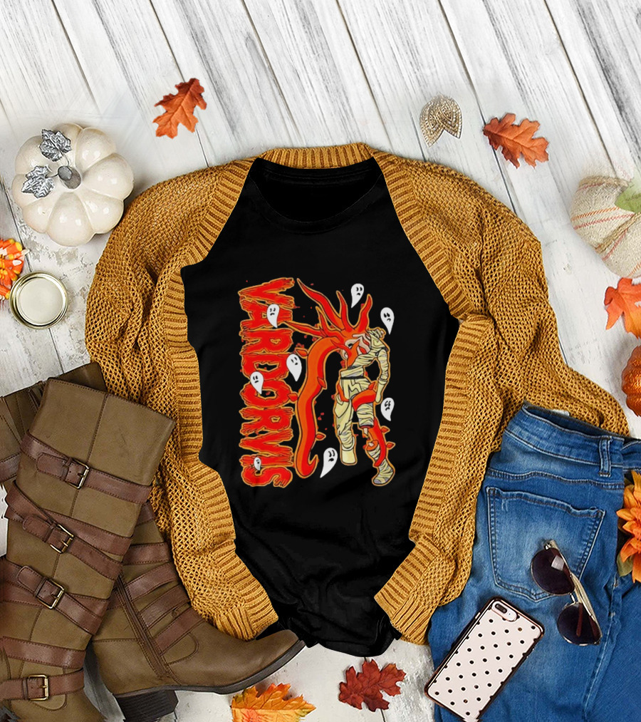 Vardorvis Mummy with Ghosts Foxes T-Shirt