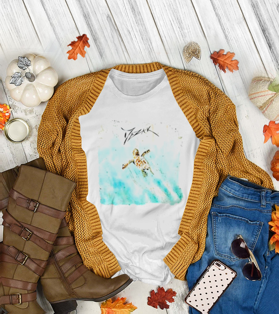 Mezak Baby Blue Sea Turtle T-Shirt
