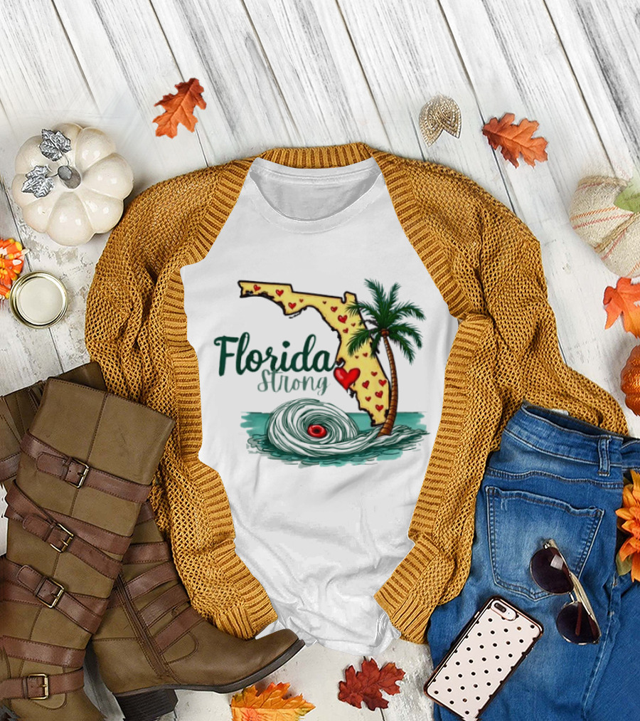 Pray for Tampa Bay Florida Strong Palm Tree Heart Map Hurricane T-Shirt