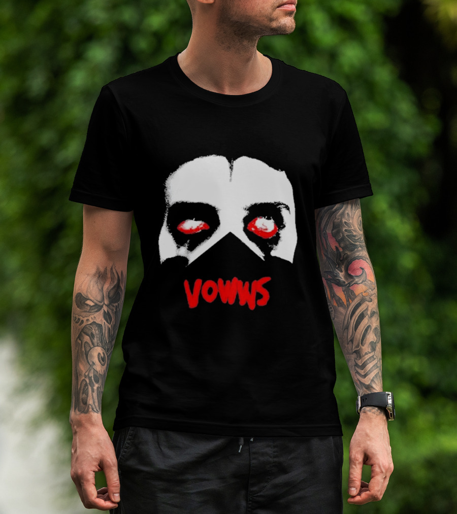 Vowws Hollow Face Red Eyes T-Shirt