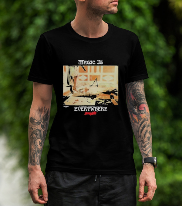Magic Is Everywhere Suspiria Scene T-Shirt