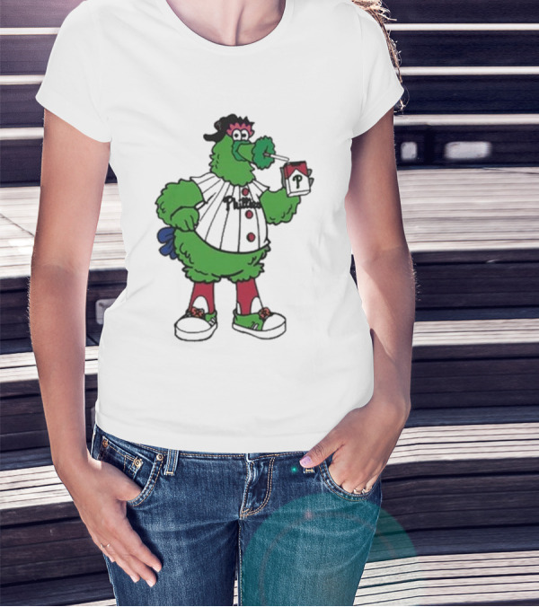 Philadelphia Phillies Mascot Smoking Pirate T-Shirt