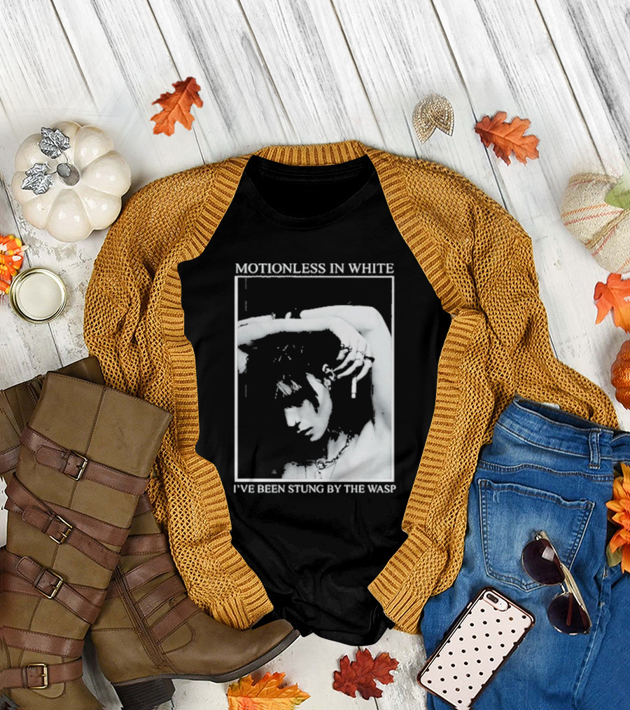 Motionless In White I've Been Stung By The Wasp Monochrome Portrait Image T-Shirt
