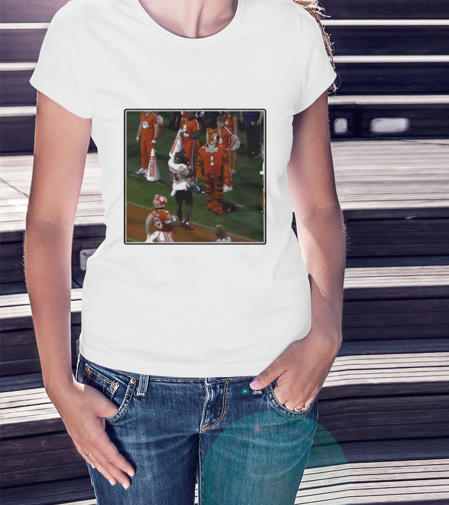 Louisville Victory Dance Night Night Celebration Against Clemson Tiger Mascot T-Shirt