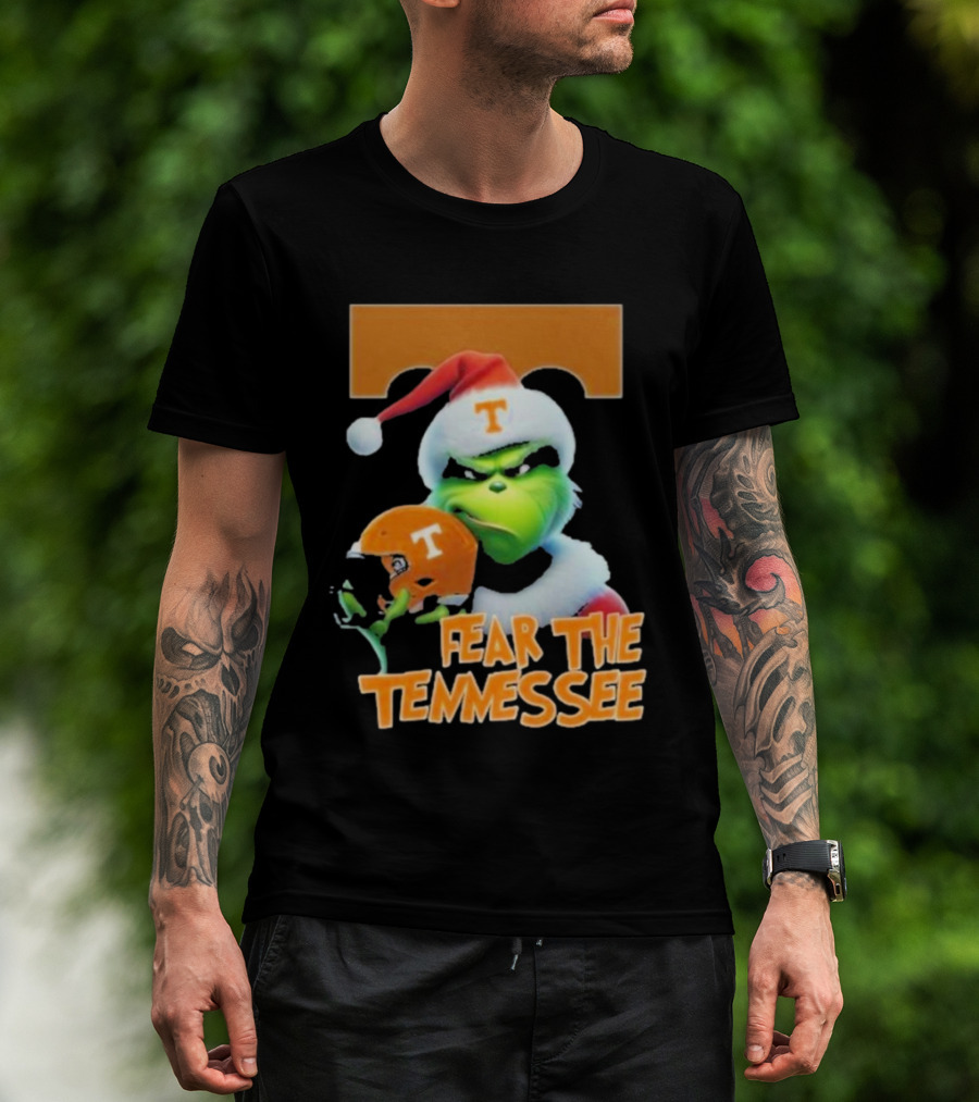 Fear The Tennessee Volunteers Grinch Football Helmets T-Shirt