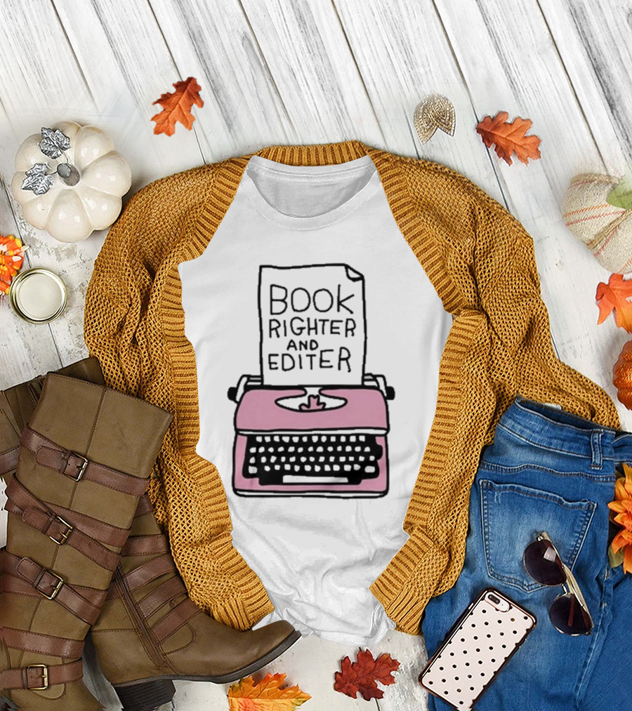 Zoe Bread Book Righter and Editer Pink Typewriter T-Shirt