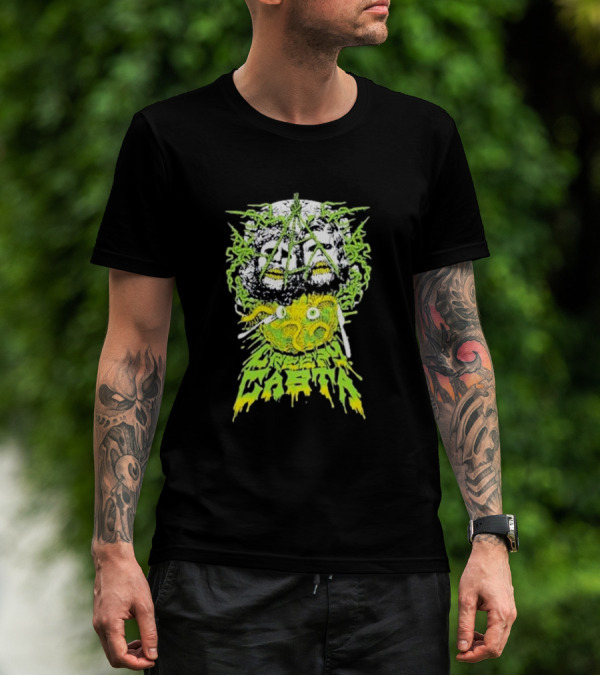 Creepycasta Creepy Tentacled Skull Neon Eyes T-Shirt