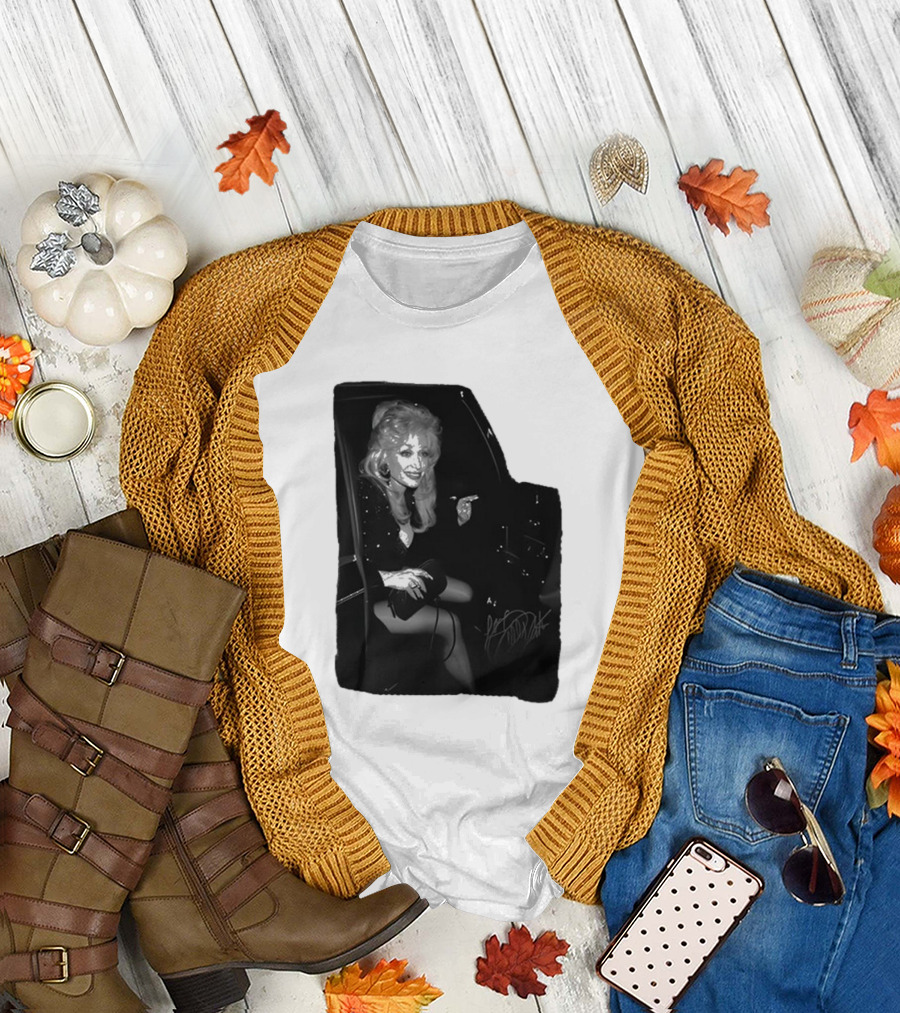 Dolly Parton Iconic Limo Moment T-Shirt