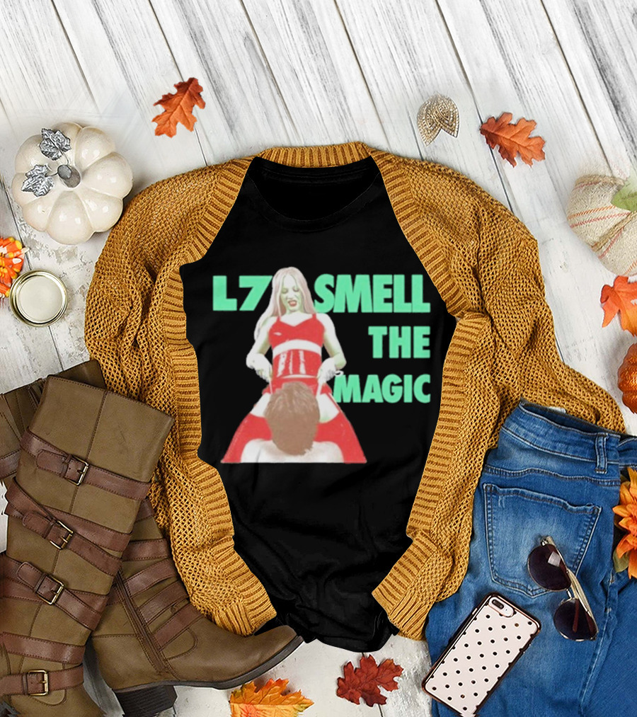 L7 Smell The Magic Band Bold Retro T-Shirt