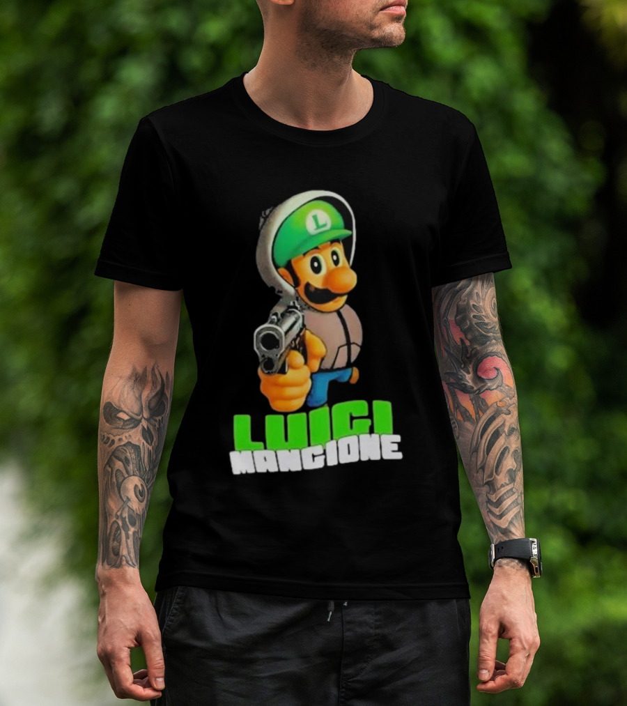 Luigi Mangione Luigi With Gun Iconic Image T-Shirt