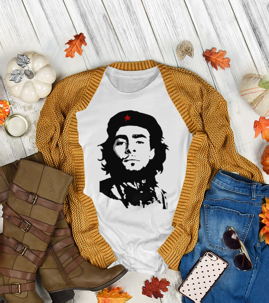 Luigi Mangione Che Guevara Iconic Red Star Beret Face T-Shirt