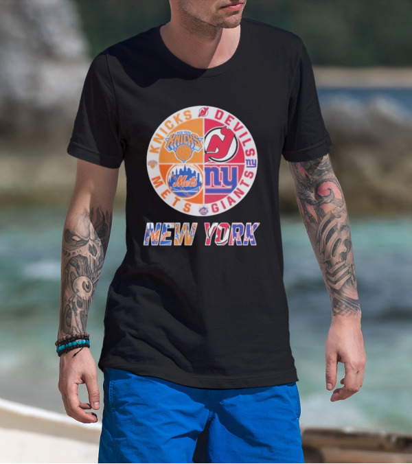 New York Knicks Mets Giants New Jersey Devils Basketball Baseball Football Hockey T-Shirt