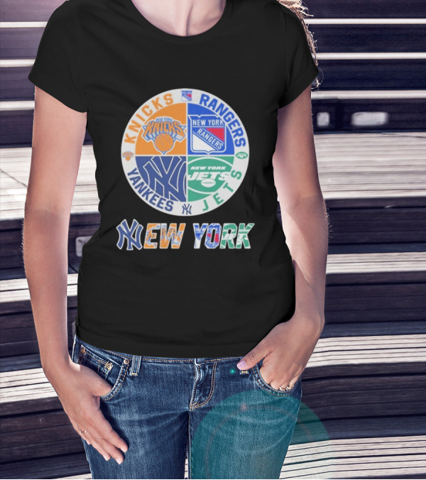 New York Knicks Rangers Yankees Jets Circle T-Shirt