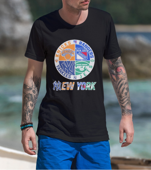 New York Knicks Rangers Yankees Jets Circle T-Shirt