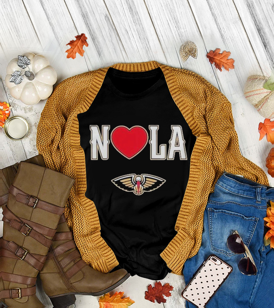 New Orleans Pelicans Heart NOLA Love with Pelicans T-Shirt